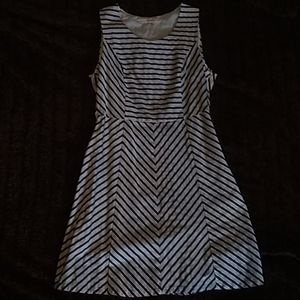 Large Pomelo black and white dress